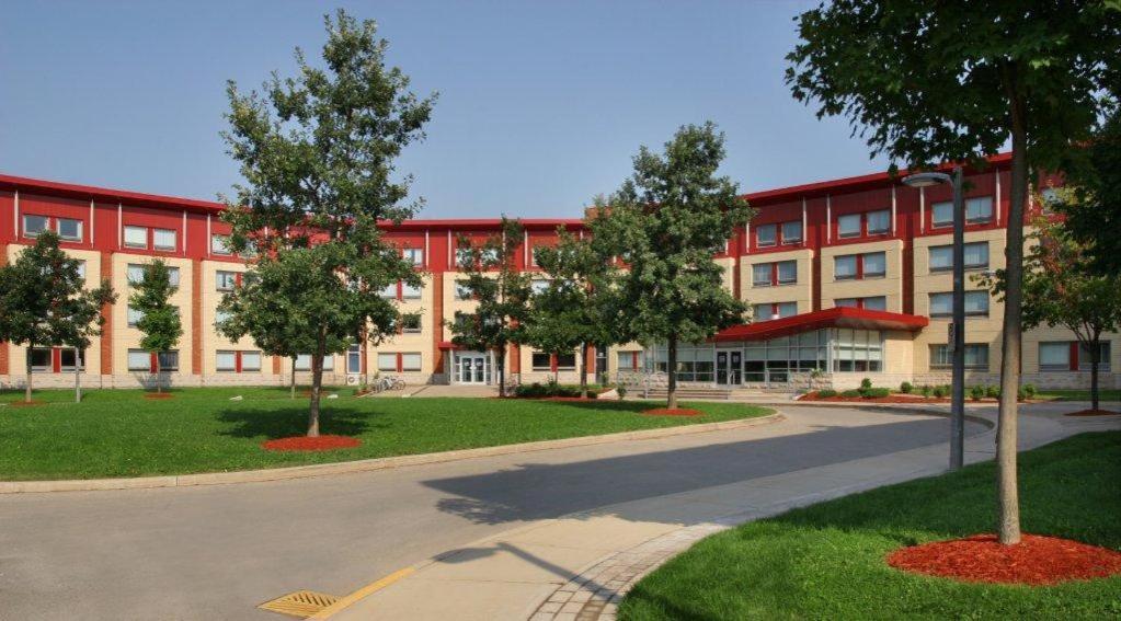 Residence & Conference Centre - Oakville Exterior foto